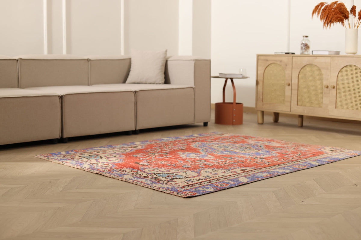 Vintage Manisa Turkish Area Rug 5x6 ft — Red & Blue Floral