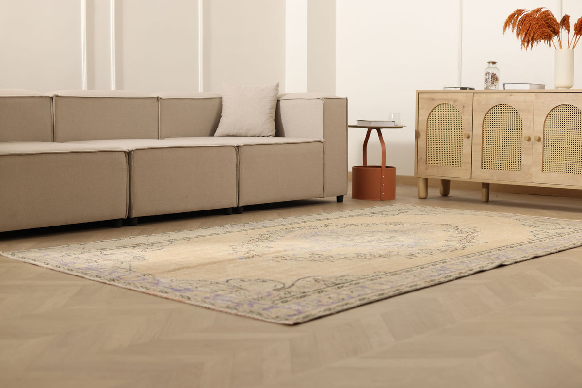 Vintage Manisa Turkish Area Rug 5x9 ft — Beige Distressed (No. 57818)