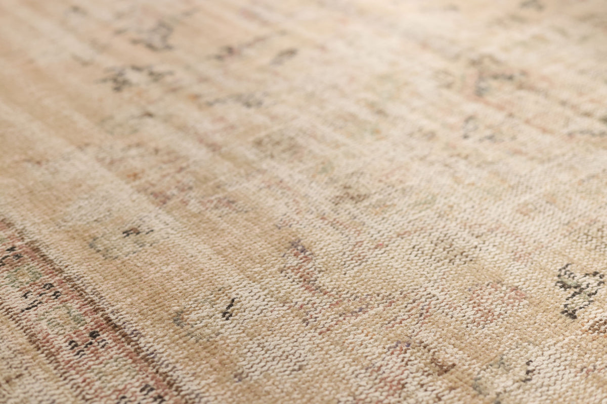 Vintage Manisa Turkish Area Rug 5x8 ft — Beige Distressed