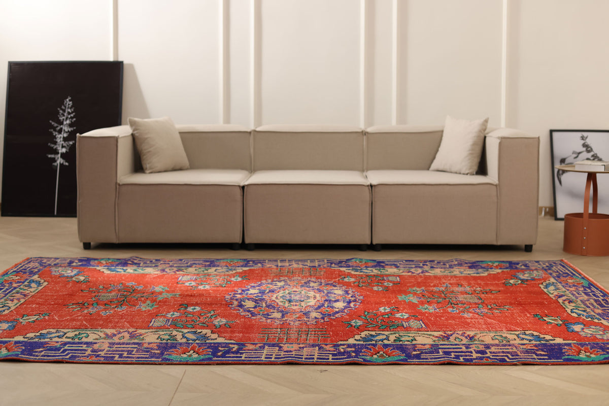 Vintage Manisa Turkish Area Rug 6x10 ft — Red Distressed