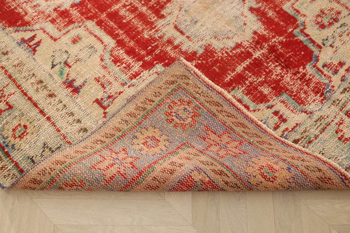 Vintage Manisa Turkish Area Rug 5x9 ft — Red & Beige Distressed