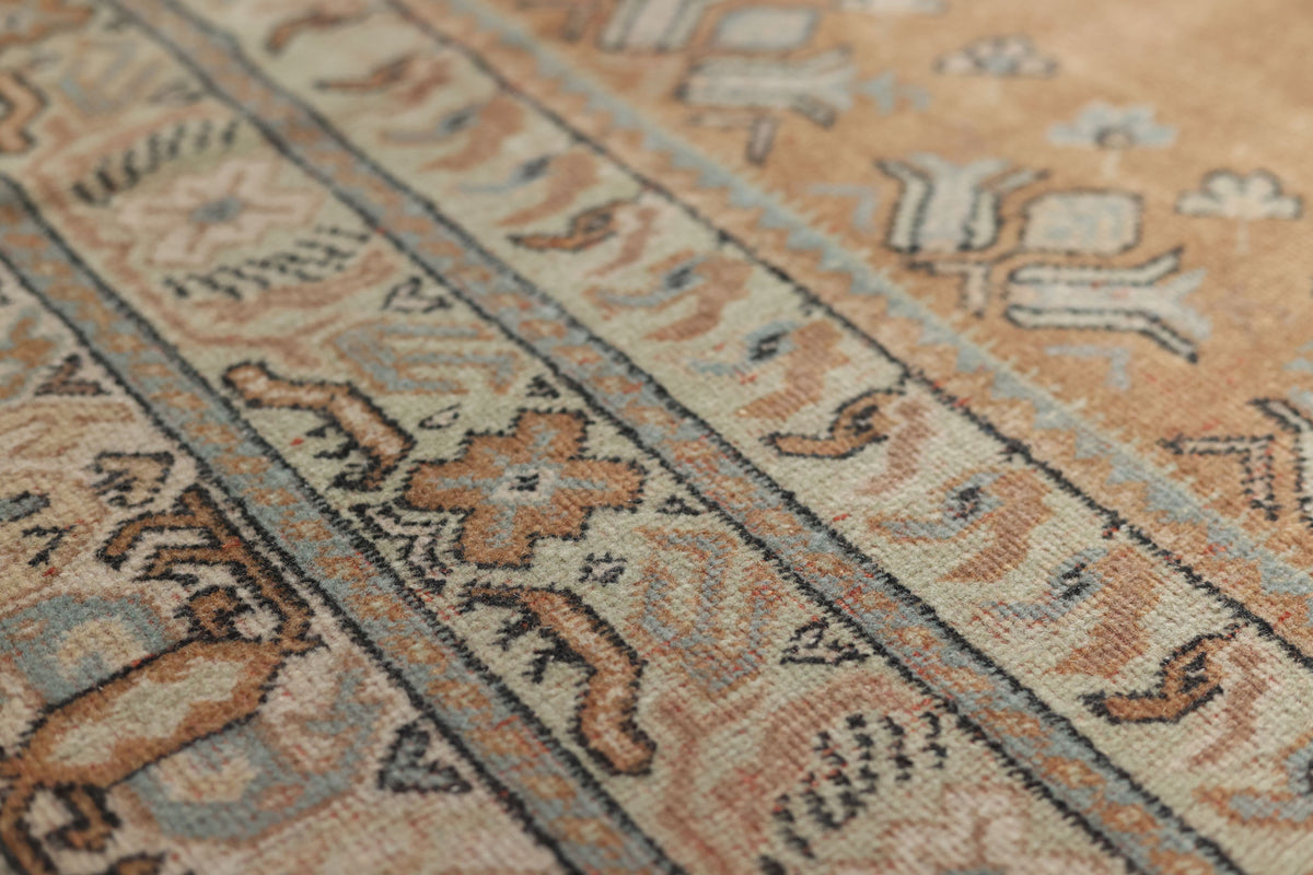 Vintage Denizli Turkish Area Rug 5x9 ft — Brown & Gray Floral