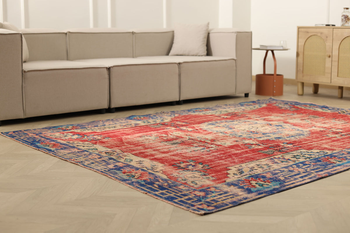 Vintage Manisa Turkish Area Rug 6x9 ft — Red Distressed