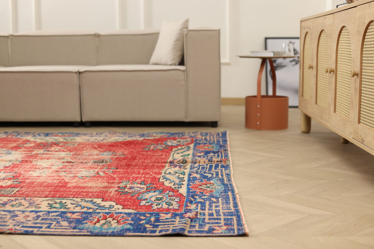 Vintage Manisa Turkish Area Rug 6x9 ft — Red Distressed