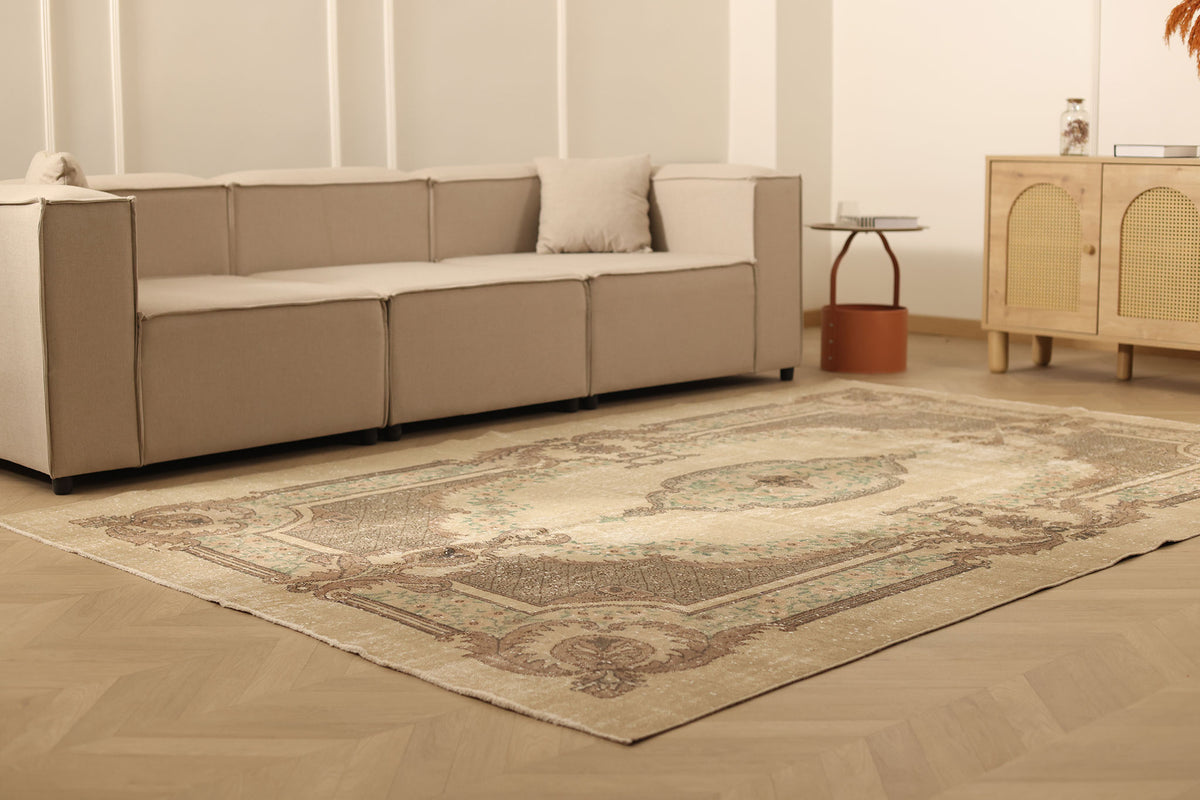 Vintage Isparta Turkish Area Rug 6x9 ft — Beige & Brown Floral (No. 58809)