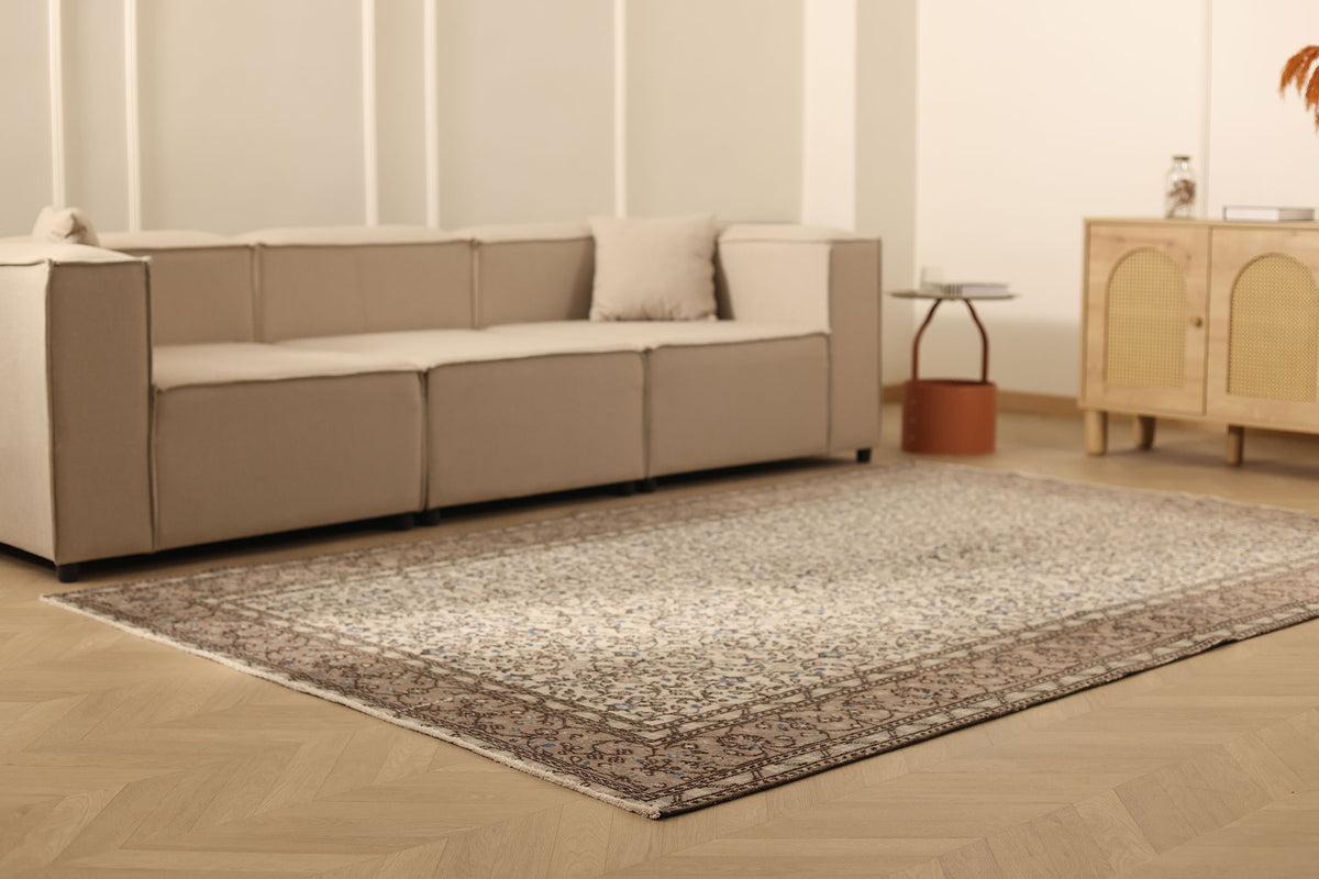 Vintage Isparta Turkish Area Rug 6x9 ft — Beige & Brown Floral (No. 58814)