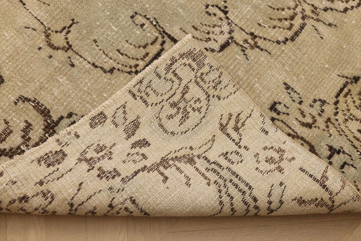 Vintage Isparta Turkish Area Rug 4x8 ft — Beige & Brown Floral