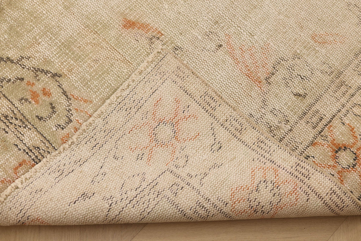 Vintage Isparta Turkish Area Rug 5x8 ft — Beige & Brown Floral