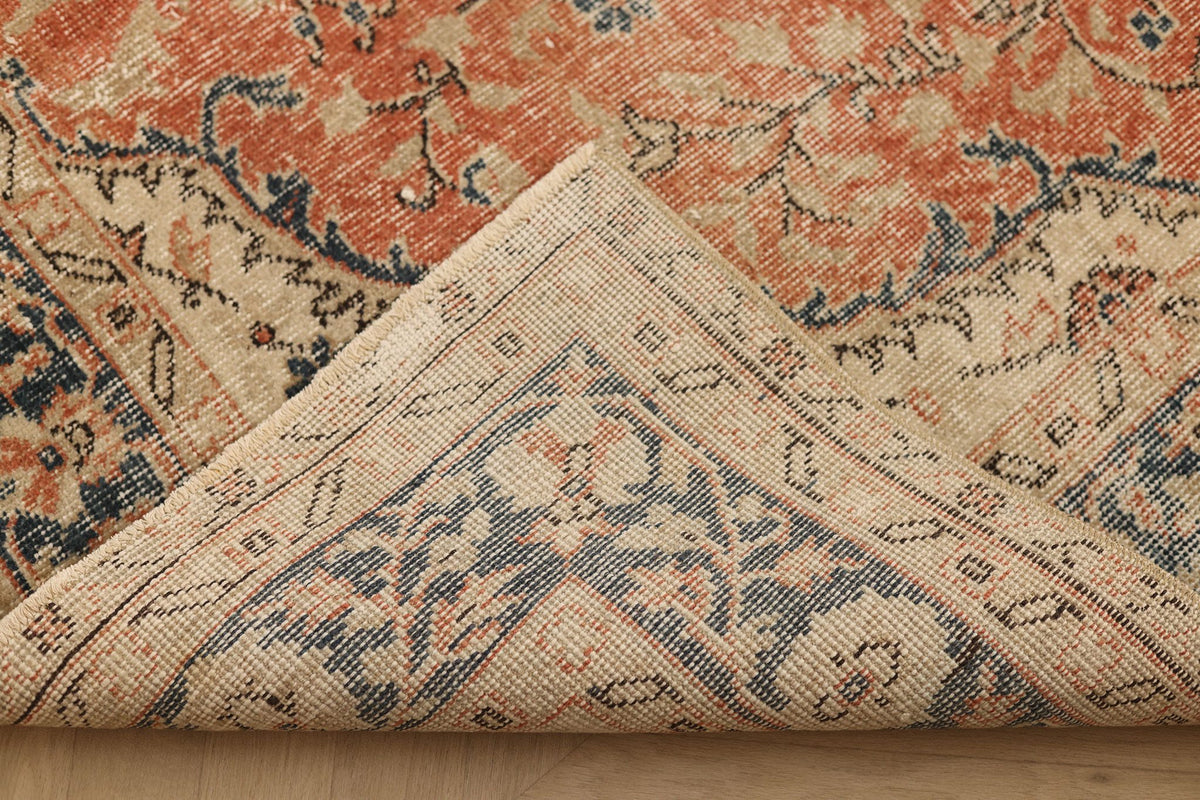 Vintage Isparta Turkish Area Rug 5x9 ft — Red & Blue Floral