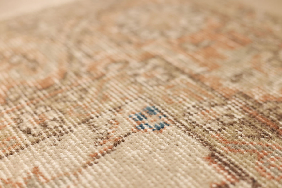 Vintage Isparta Turkish Area Rug 5x8 ft — Beige & Brown Floral