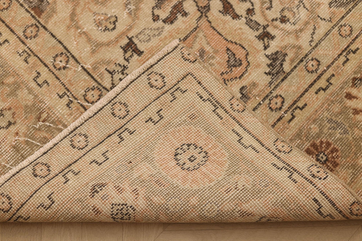 Vintage Isparta Turkish Area Rug 6x10 ft — Orange & Beige Floral