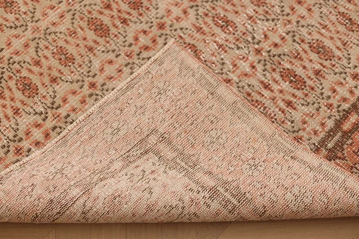 Vintage Manisa Turkish Area Rug 6x9 ft — Beige & Orange Geometric