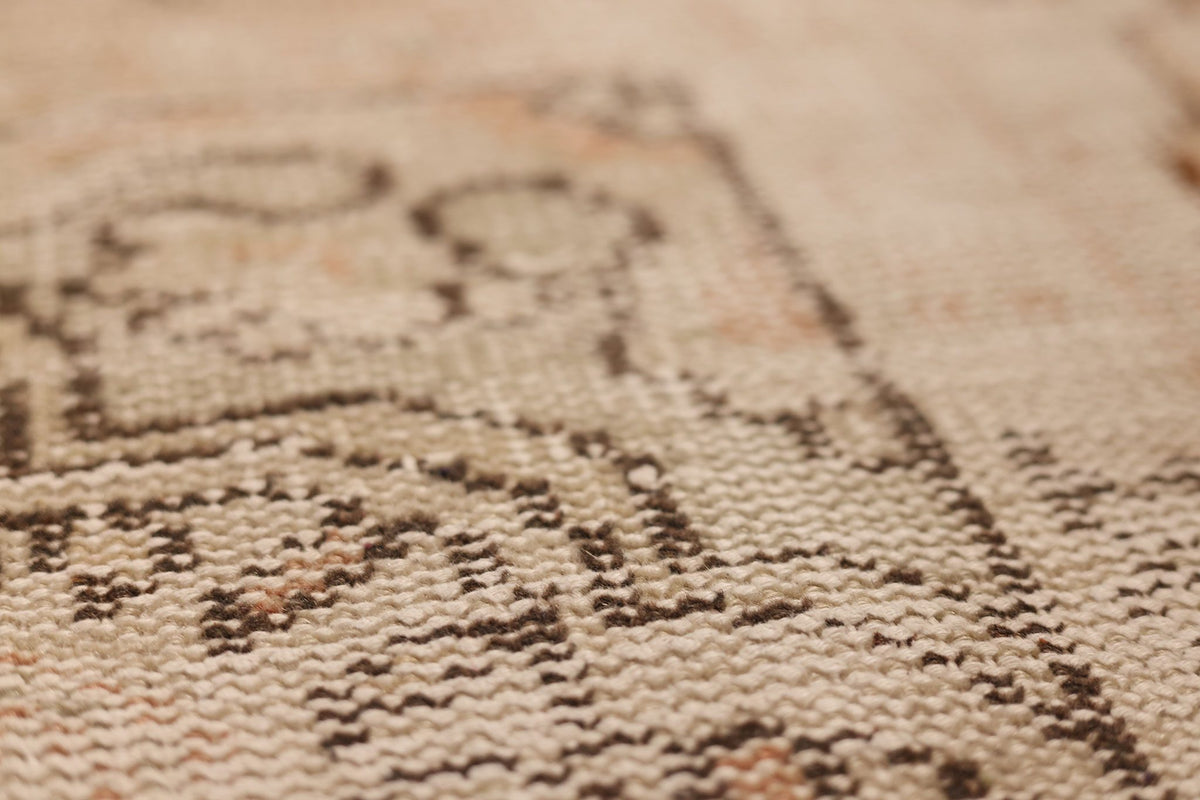 Vintage Sivas Turkish Area Rug 6x10 ft — Beige & Orange Floral