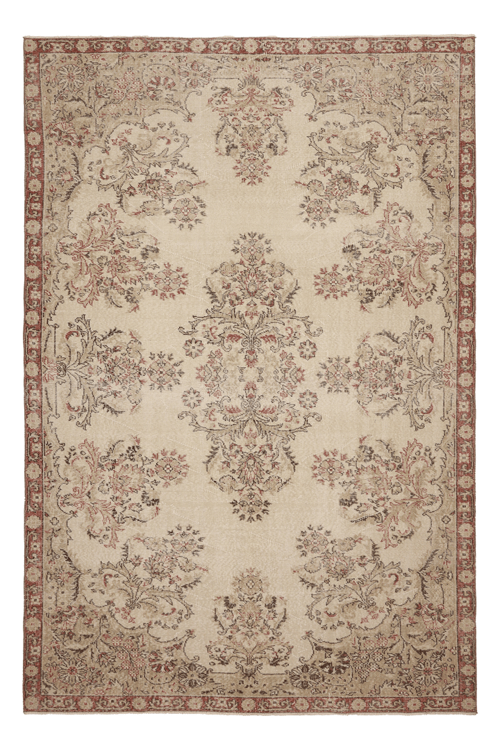 Vintage Isparta Turkish Area Rug 6x10 ft — Beige & Red Floral (No. 59285)