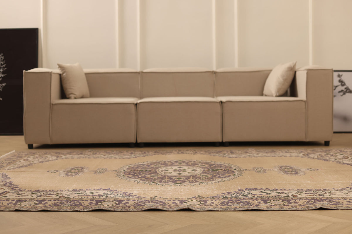 Vintage Isparta Turkish Area Rug 6x9 ft — Beige & Brown Floral (No. 59291)