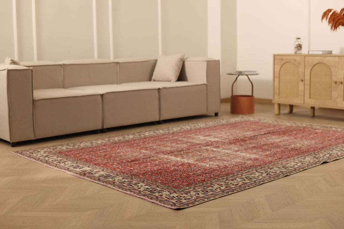 Vintage Isparta Turkish Area Rug 6x9 ft — Red & Beige Floral