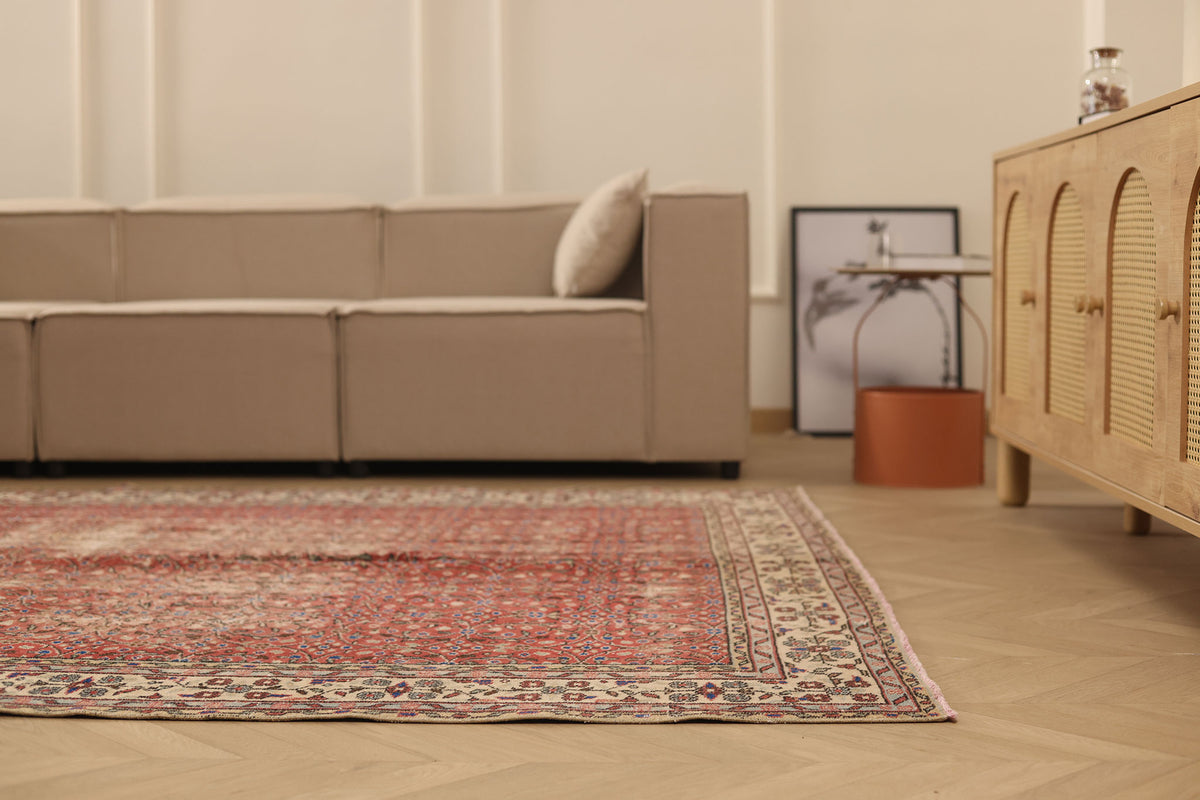 Vintage Isparta Turkish Area Rug 6x9 ft — Red & Beige Floral