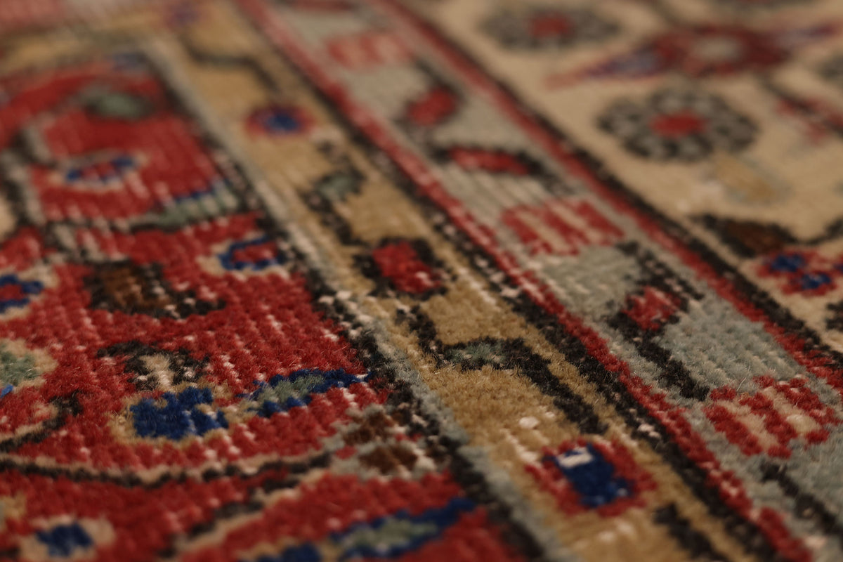 Vintage Isparta Turkish Area Rug 6x9 ft — Red & Beige Floral