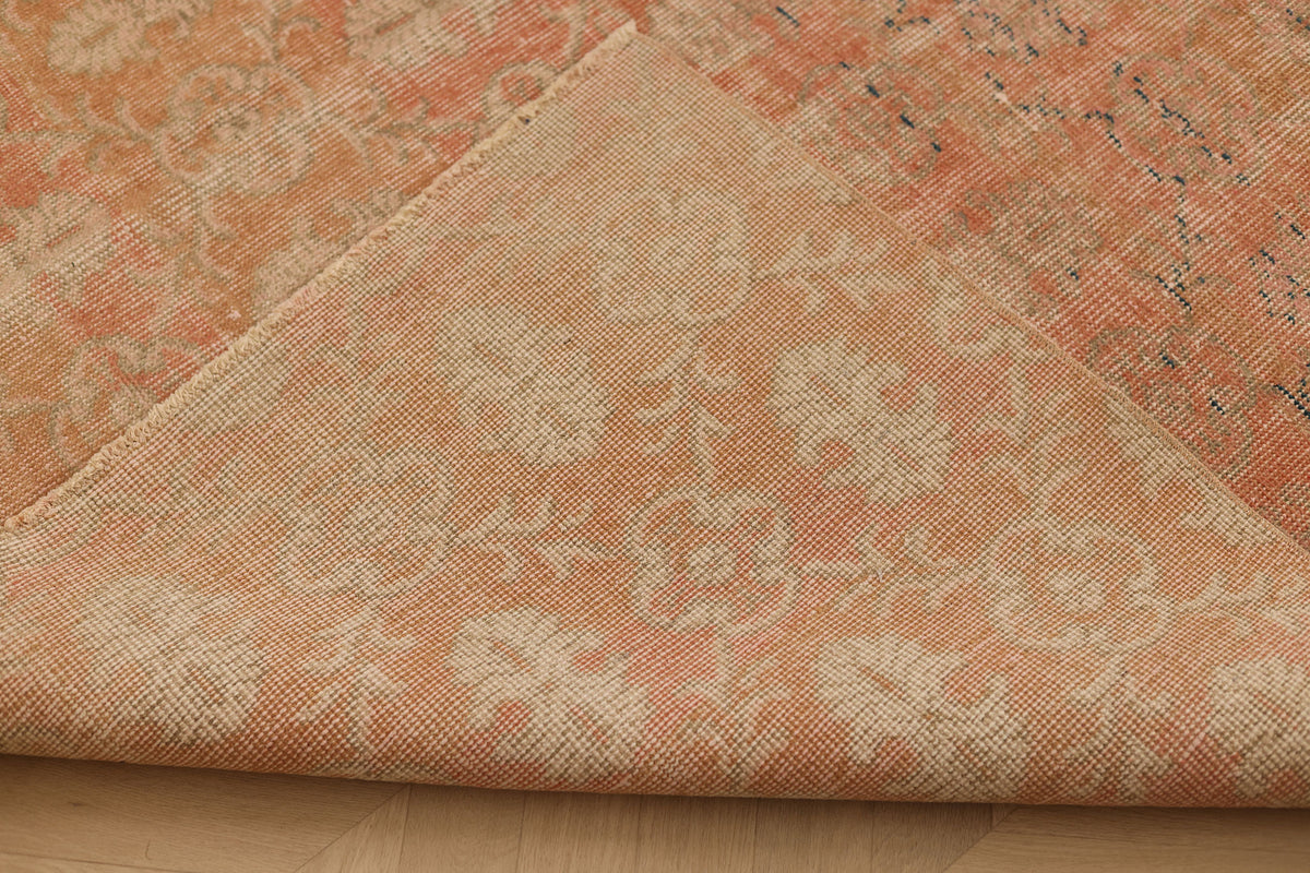 Vintage Isparta Turkish Area Rug 6x10 ft — Pink & Beige Floral