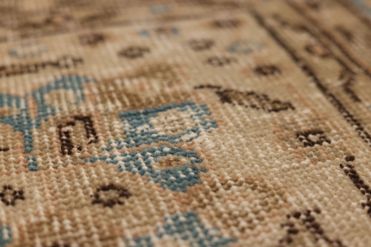 Vintage Isparta Turkish Area Rug 6x10 ft — Beige & Blue Floral