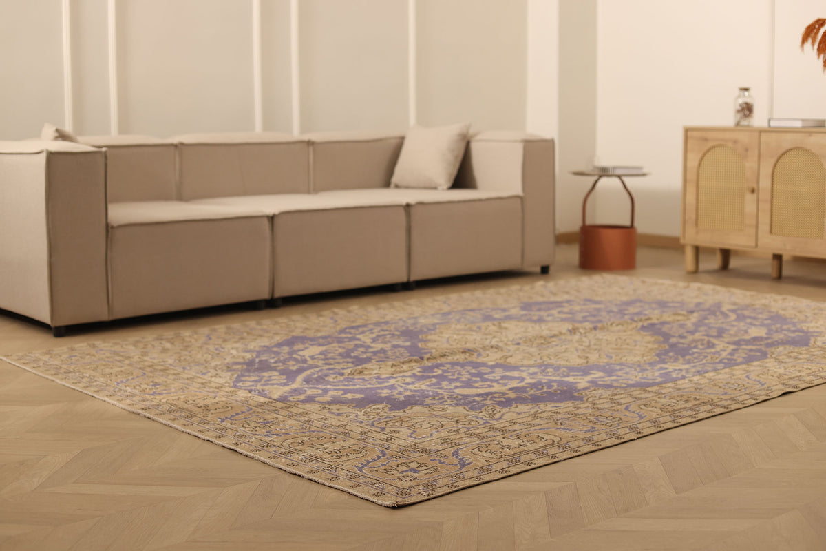 Vintage Isparta Turkish Area Rug 6x10 ft — Blue & Beige Floral (No. 59309)