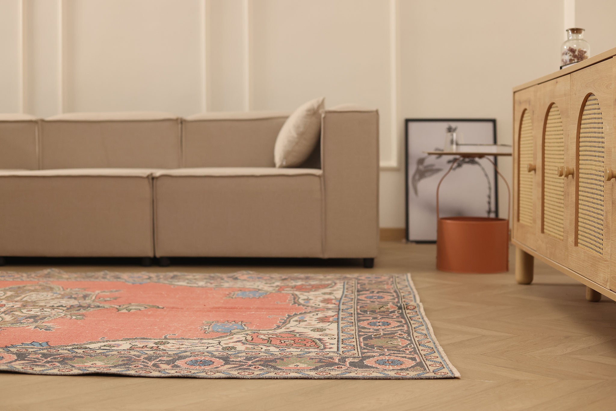 Vintage Isparta Turkish Area Rug 5x9 ft — Red & Beige Floral