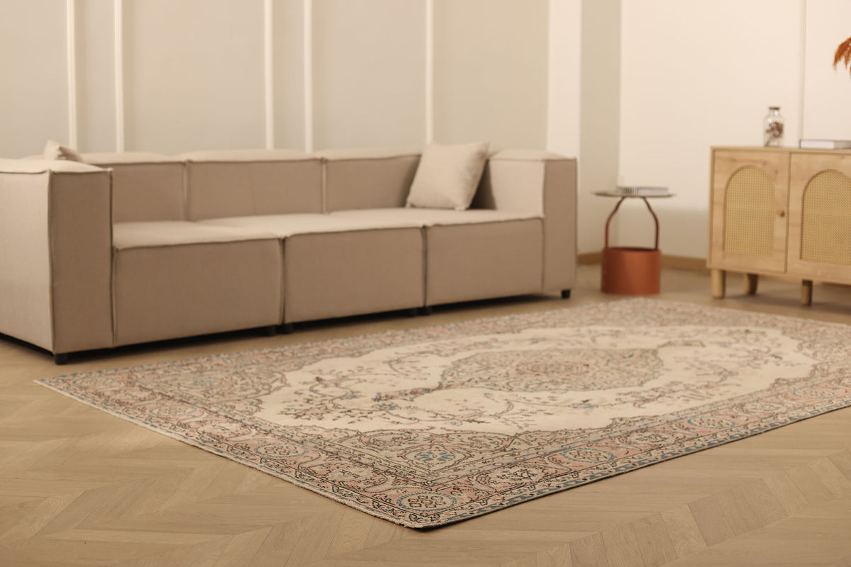 Vintage Isparta Turkish Area Rug 6x10 ft — Beige & Brown Floral (No. 59339)