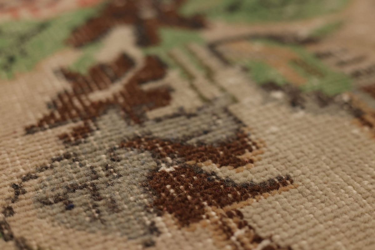 Vintage Isparta Turkish Area Rug 6x9 ft — Beige & Green Floral