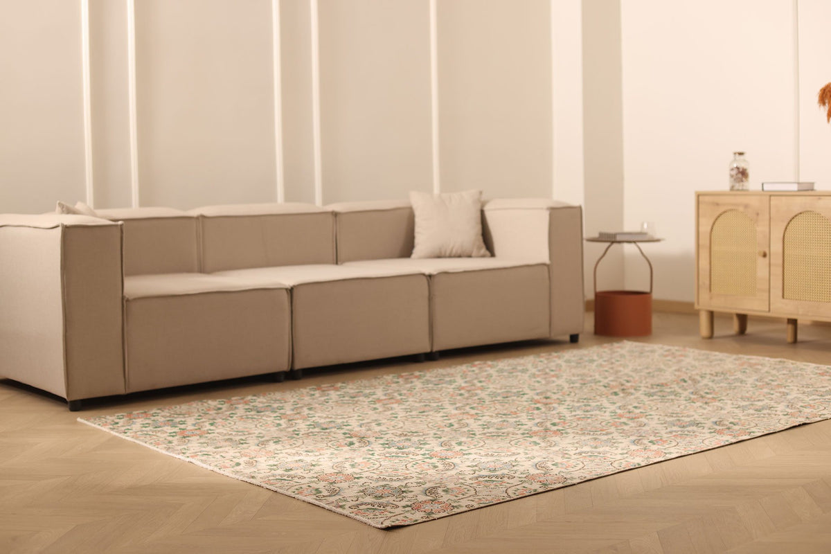 Vintage Isparta Turkish Area Rug 6x10 ft — Beige & Green Floral