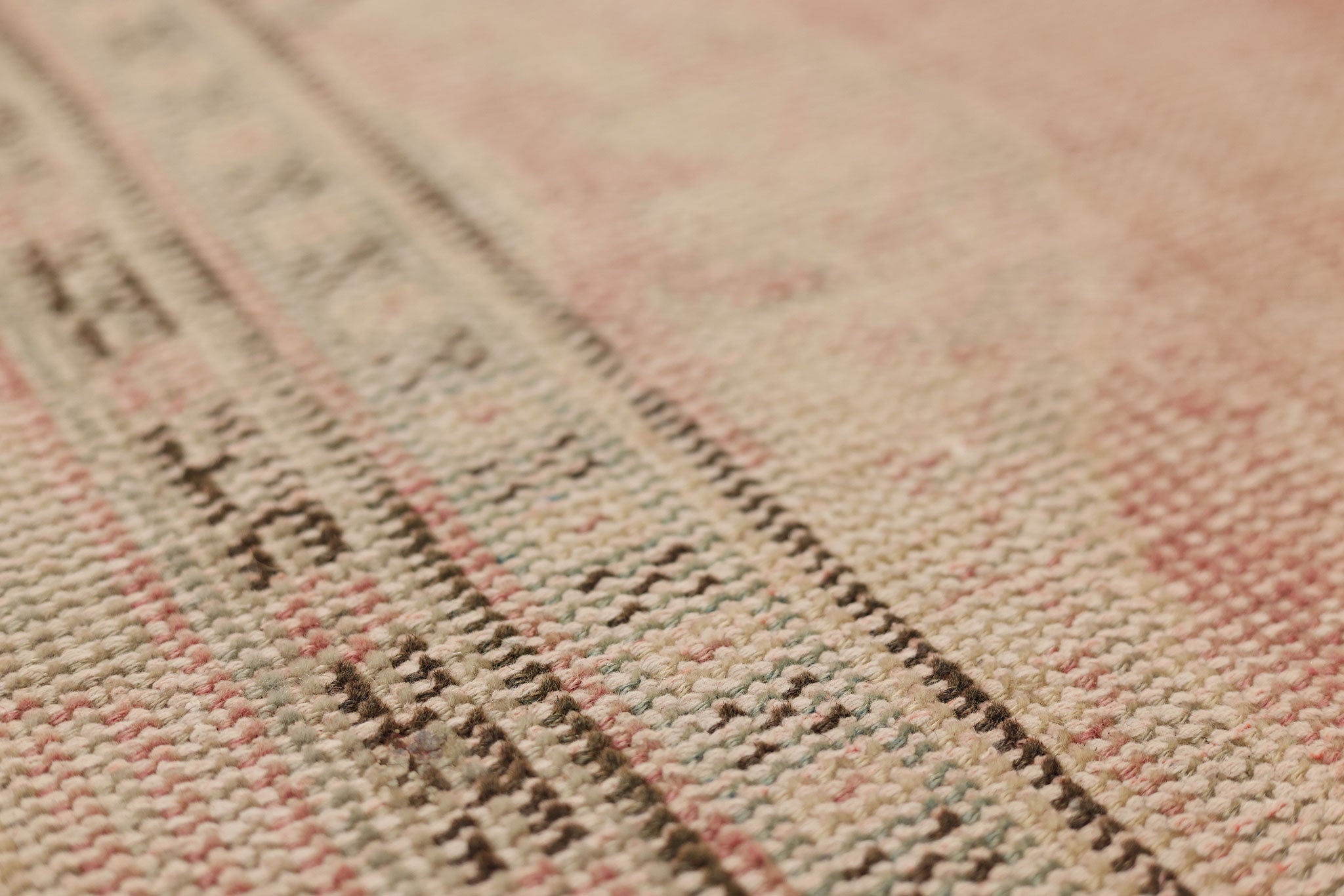 Vintage Manisa Turkish Runner Rug 2x5 ft — Pink & Beige Distressed