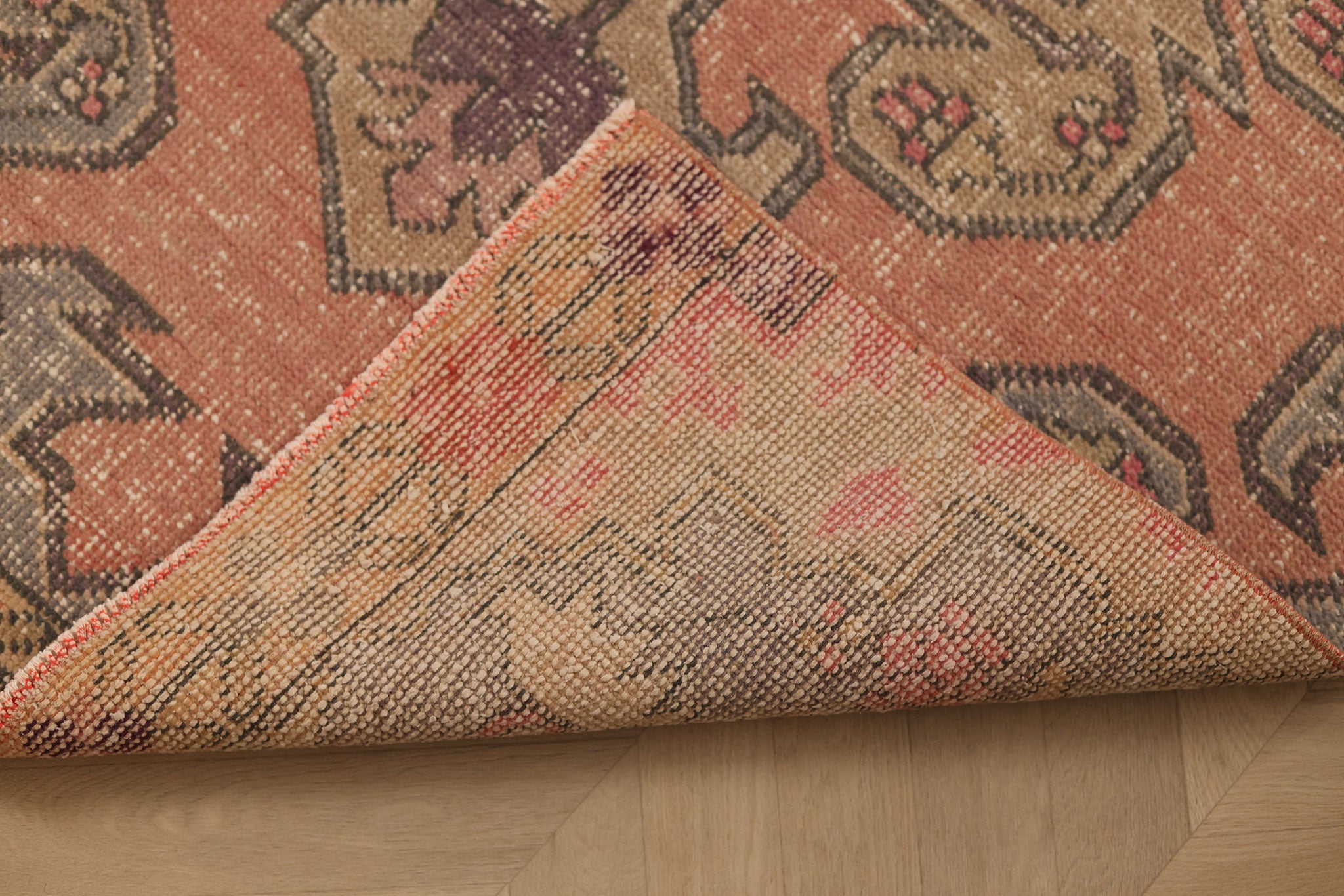 Vintage Nevşehir Turkish Runner Rug 3x7 ft — Red & Gray Floral