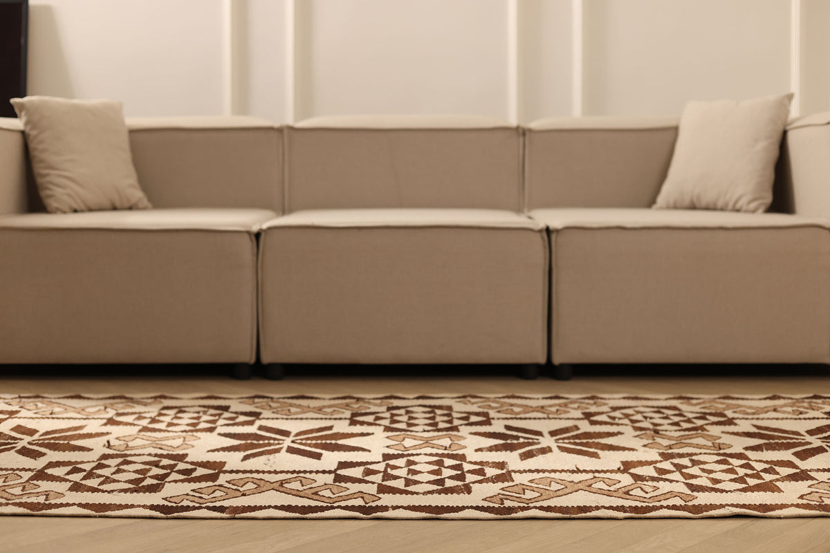 Ishurethun Persian Style Kilim Runner Rug
