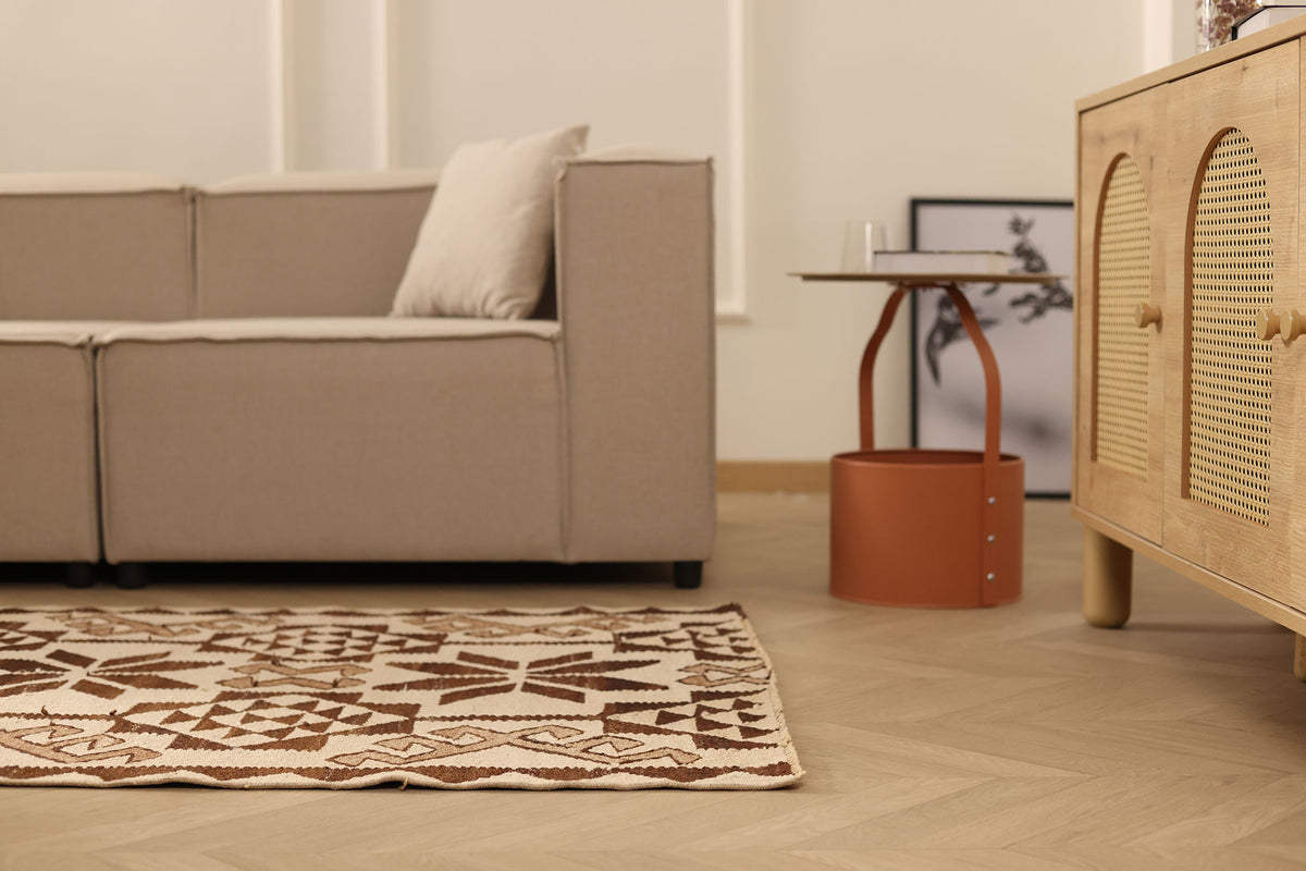 Ishurethun Persian Style Kilim Runner Rug