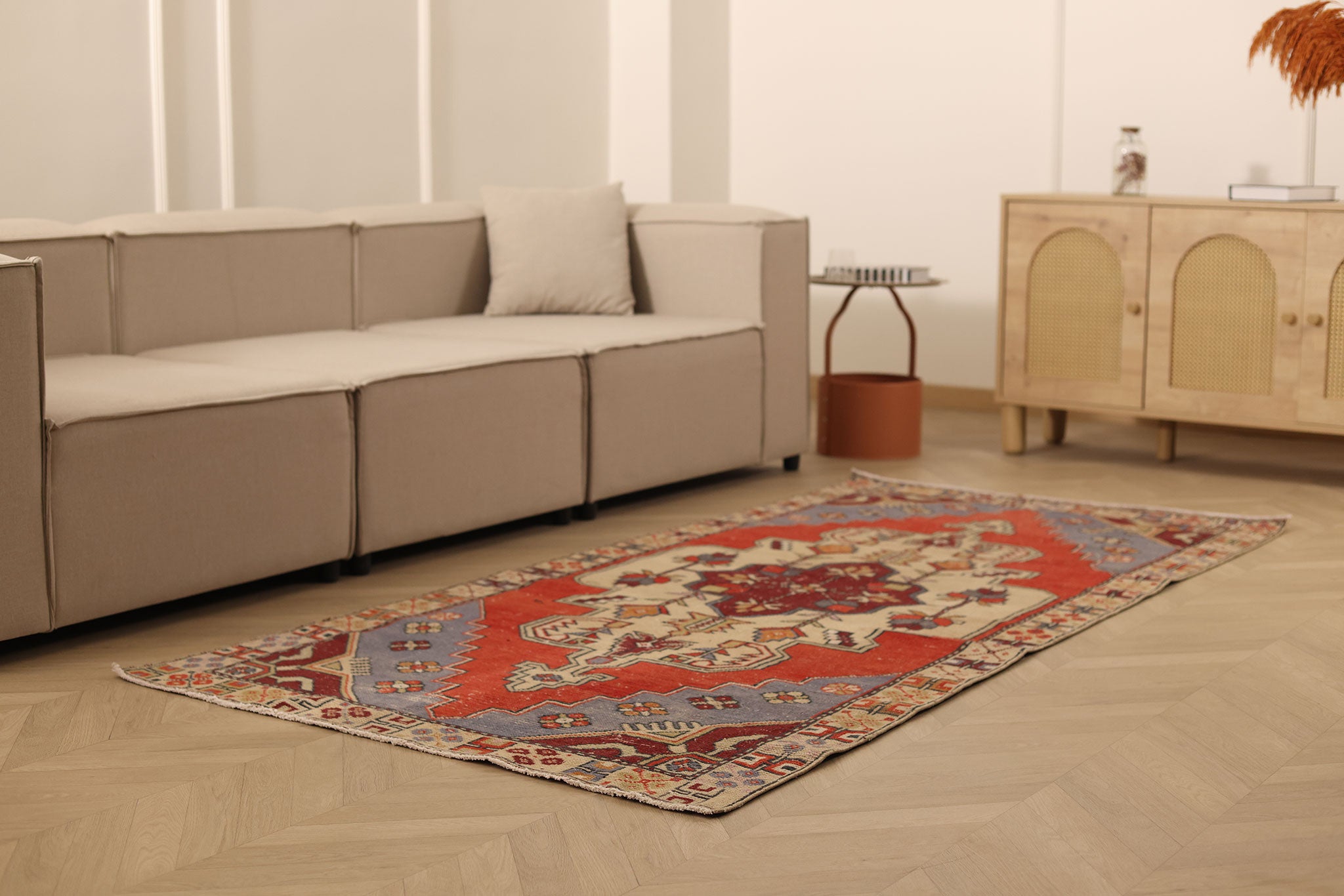 Vintage Nevşehir Turkish Runner Rug 3x8 ft — Red & Gray Geometric