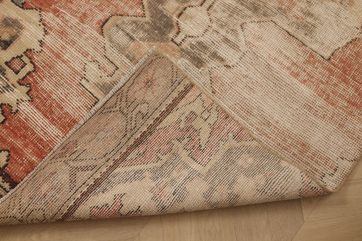 Vintage Niğde Turkish Runner Rug 3x7 ft — Red & Gray Geometric