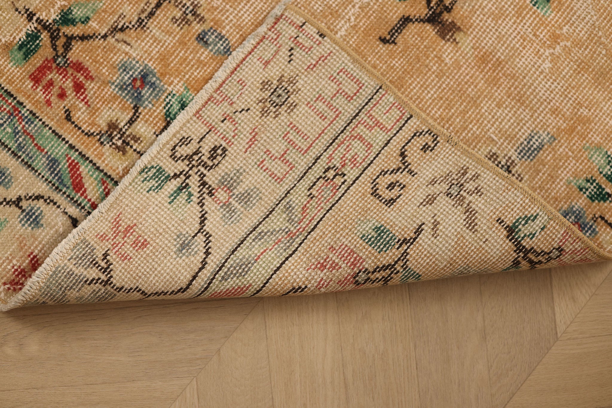 Vintage Isparta Turkish Runner Rug 2x6 ft — Beige Floral
