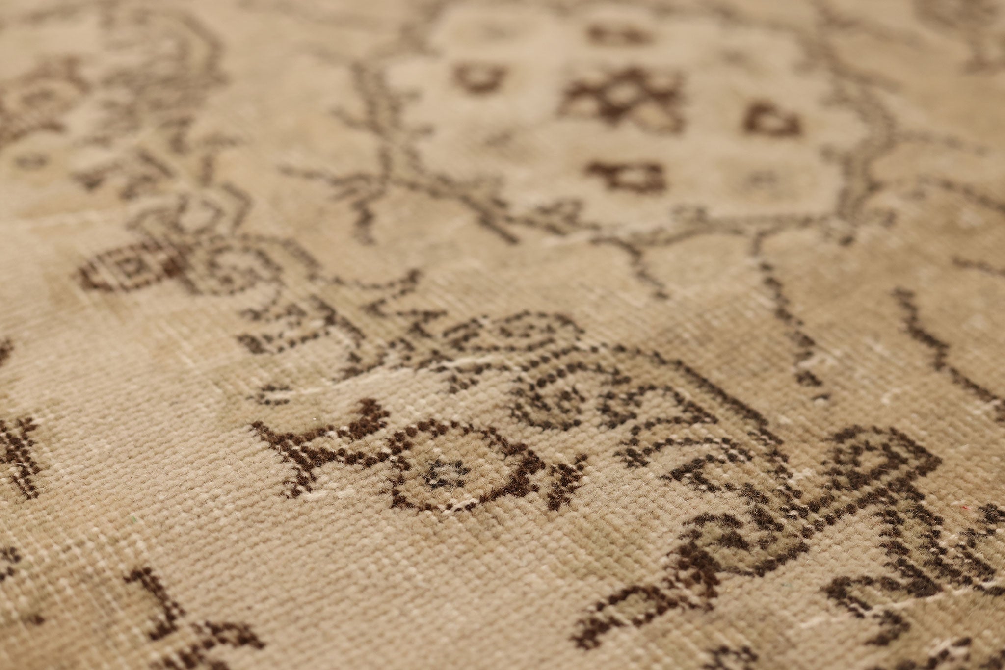 Vintage Isparta Turkish Area Rug 3x6 ft — Beige & Brown Floral (No. 59840)