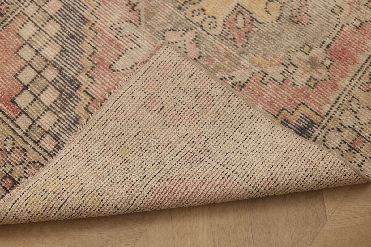 Vintage Niğde Turkish Runner Rug 2x9 ft — Beige & Pink Floral