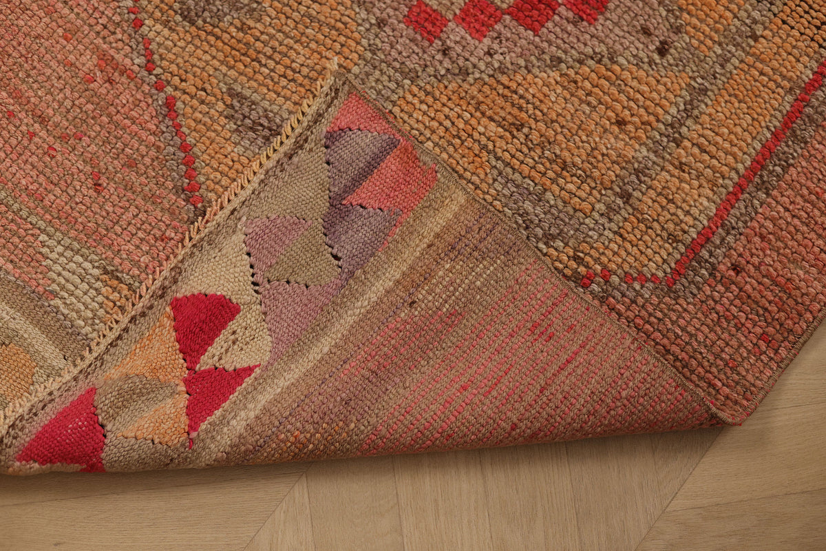 Rseniel Persian Style Runner Rug