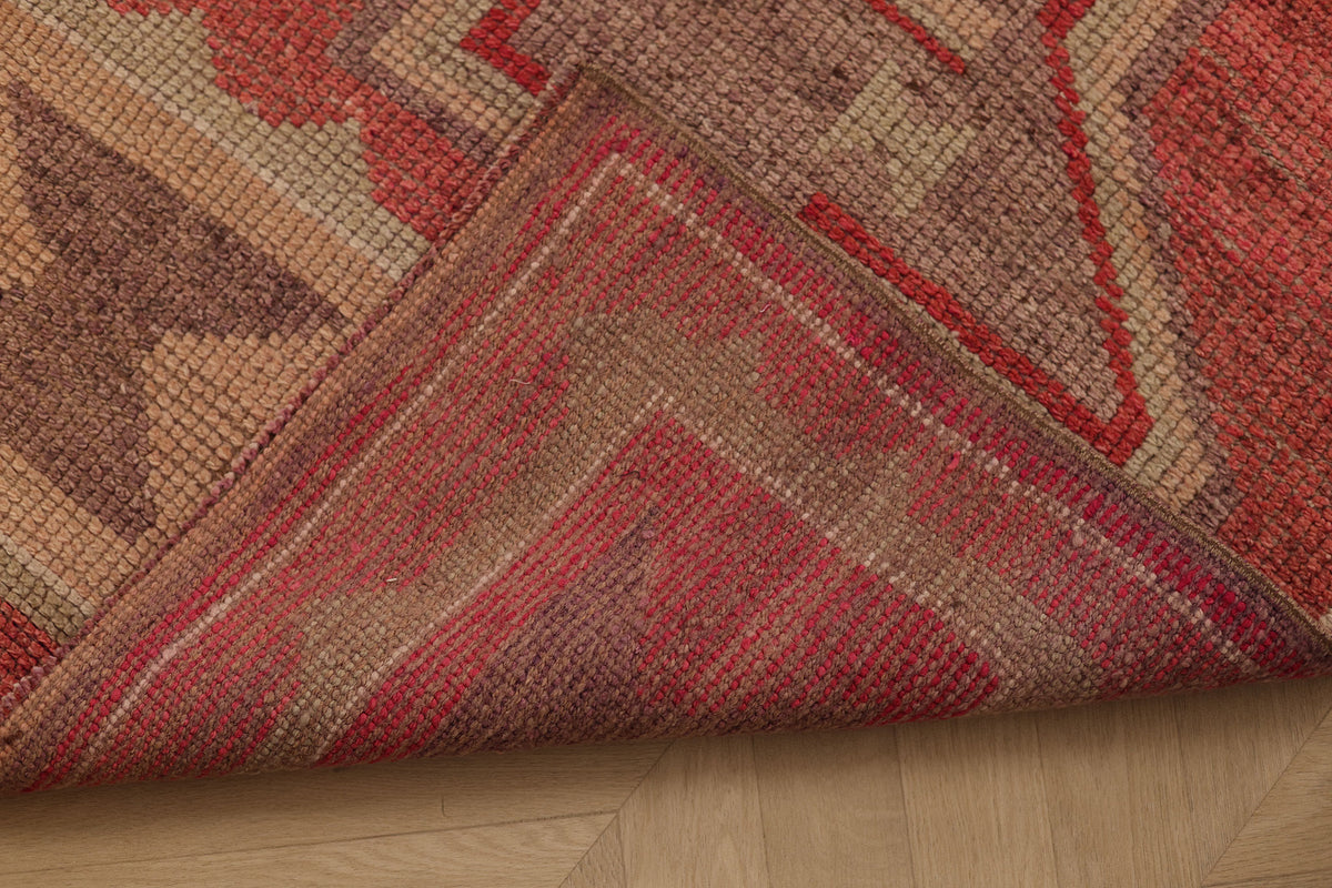 Rsenath Persian Style Runner Rug