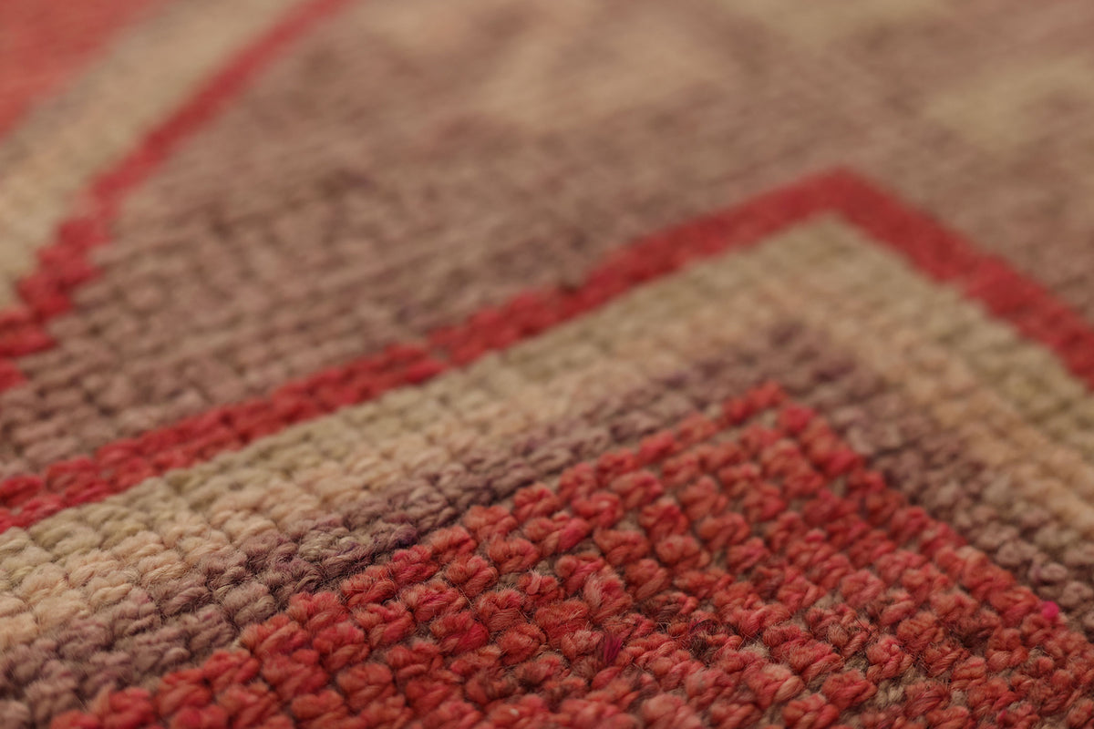 Rsenath Persian Style Runner Rug
