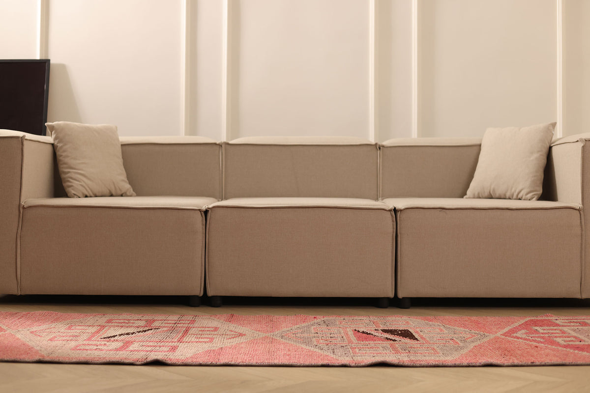 Xethurelix Persian Style Runner Rug