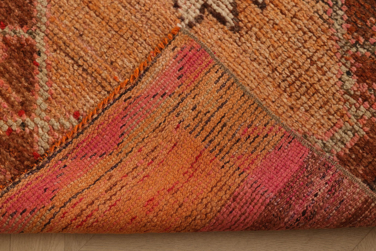Vintage Southeastern Persian Style Runner Rug 3x9 ft — Brown & Red Geometric