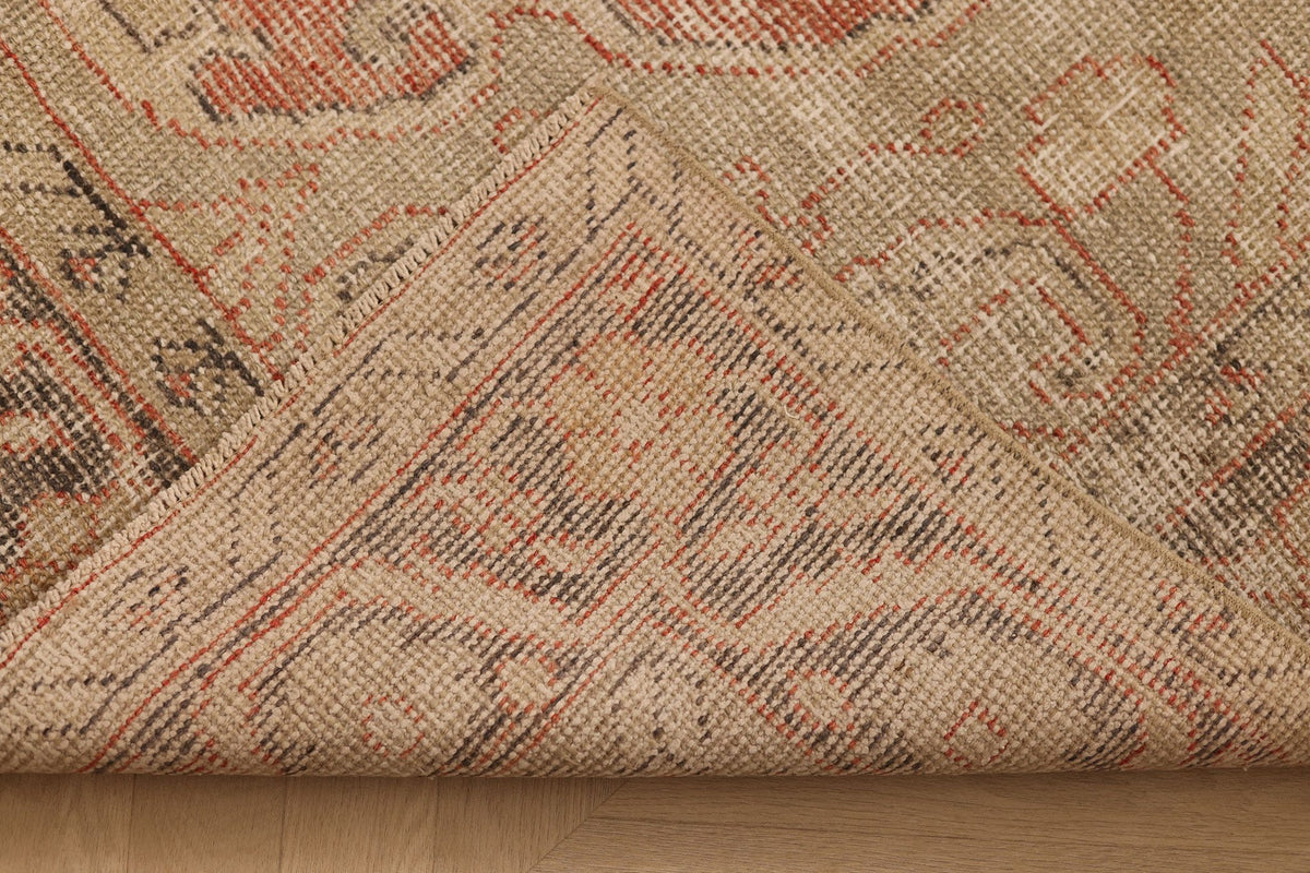 Vintage Nevşehir Turkish Area Rug 5x8 ft — Beige & Brown Floral