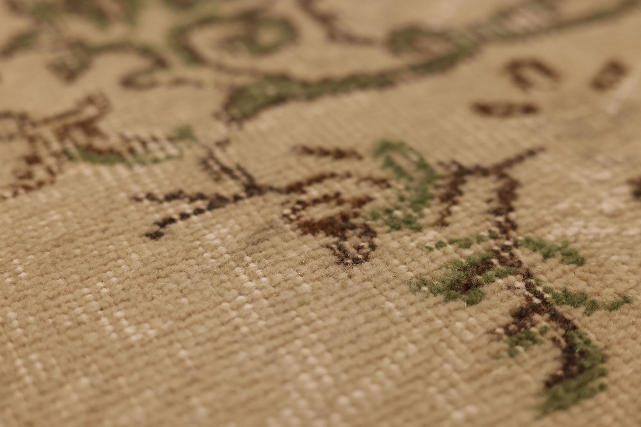 Vintage Isparta Turkish Runner Rug 2x6 ft — Beige & Green Floral