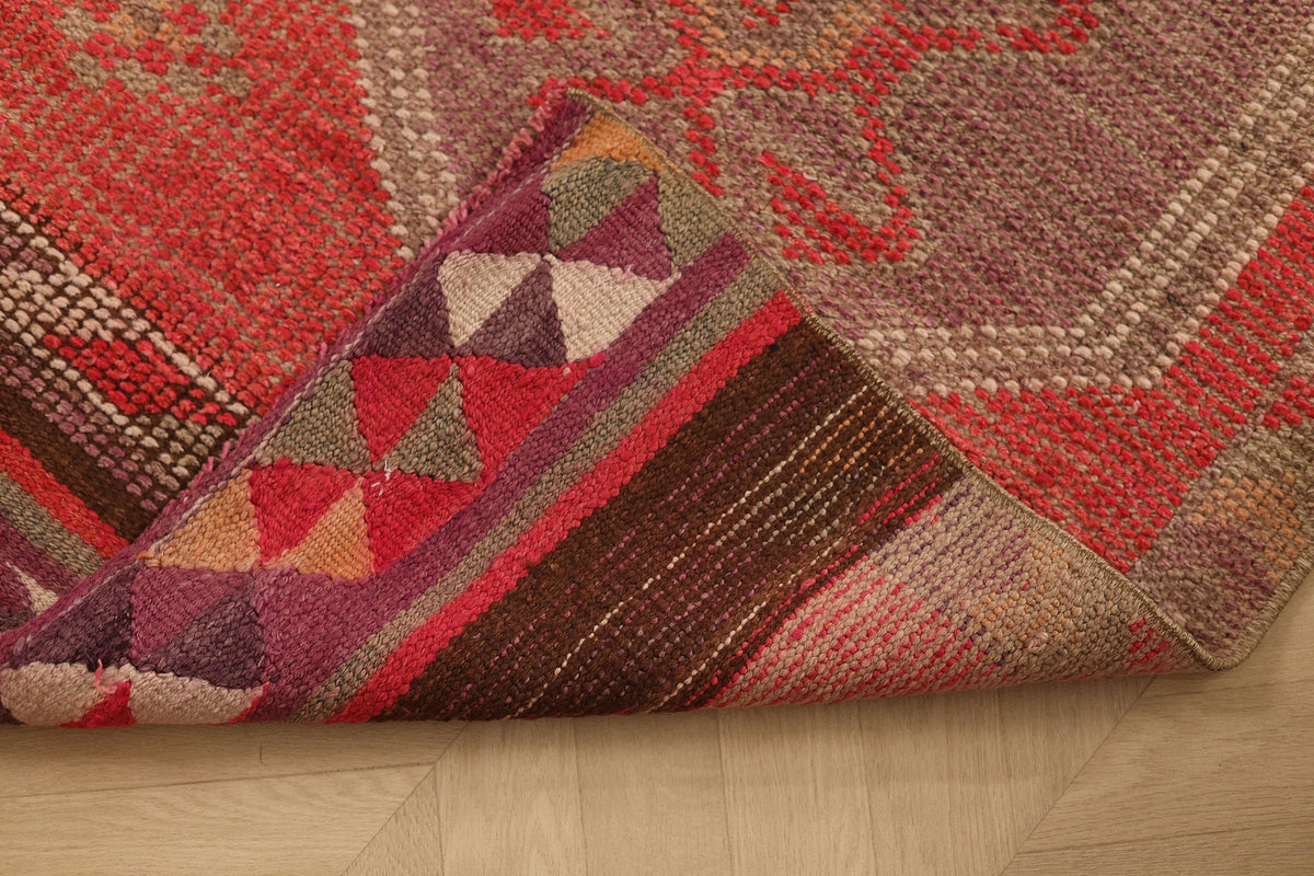 Akrunem Persian Style Runner Rug