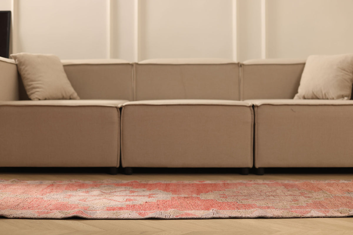 Akrator Persian Style Runner Rug