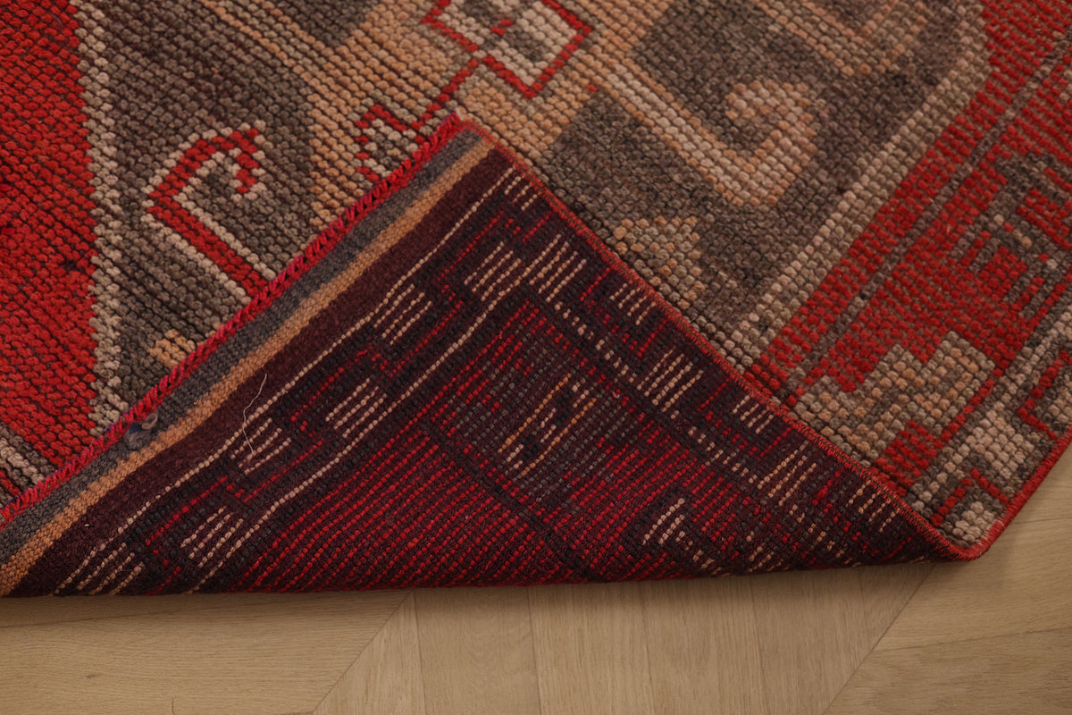 Sethunor Persian Style Runner Rug
