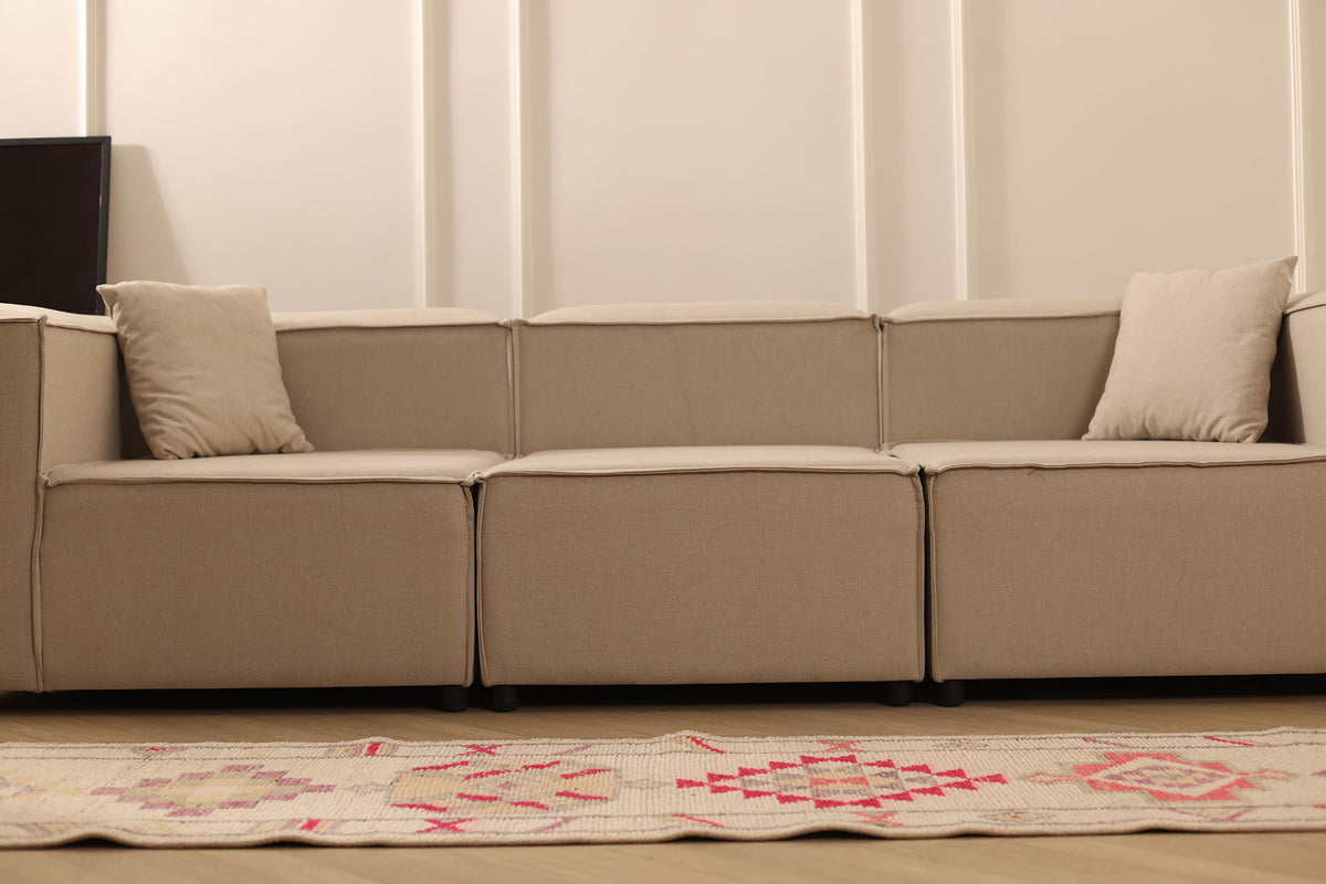 Xethuriel Persian Style Runner Rug