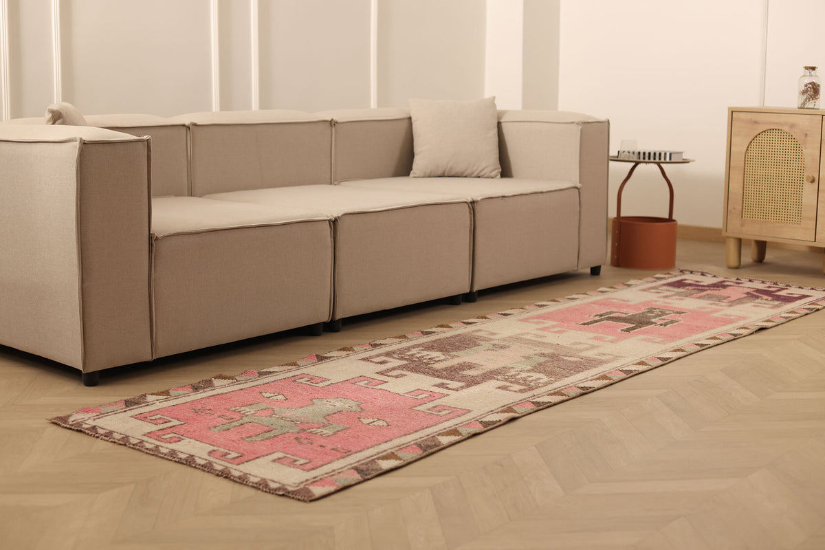 Sethuriel Persian Style Runner Rug